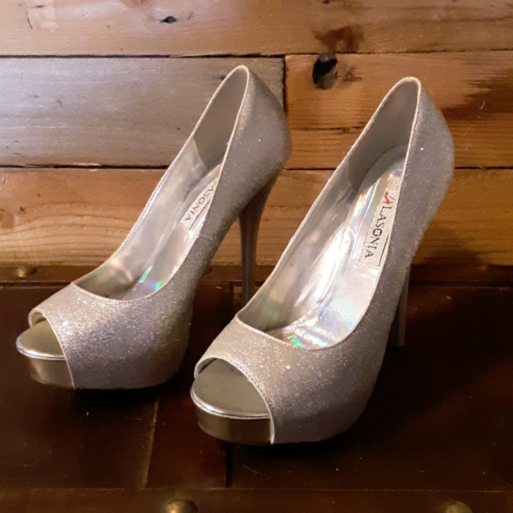 Lasonia Silver glitter high heel shoes